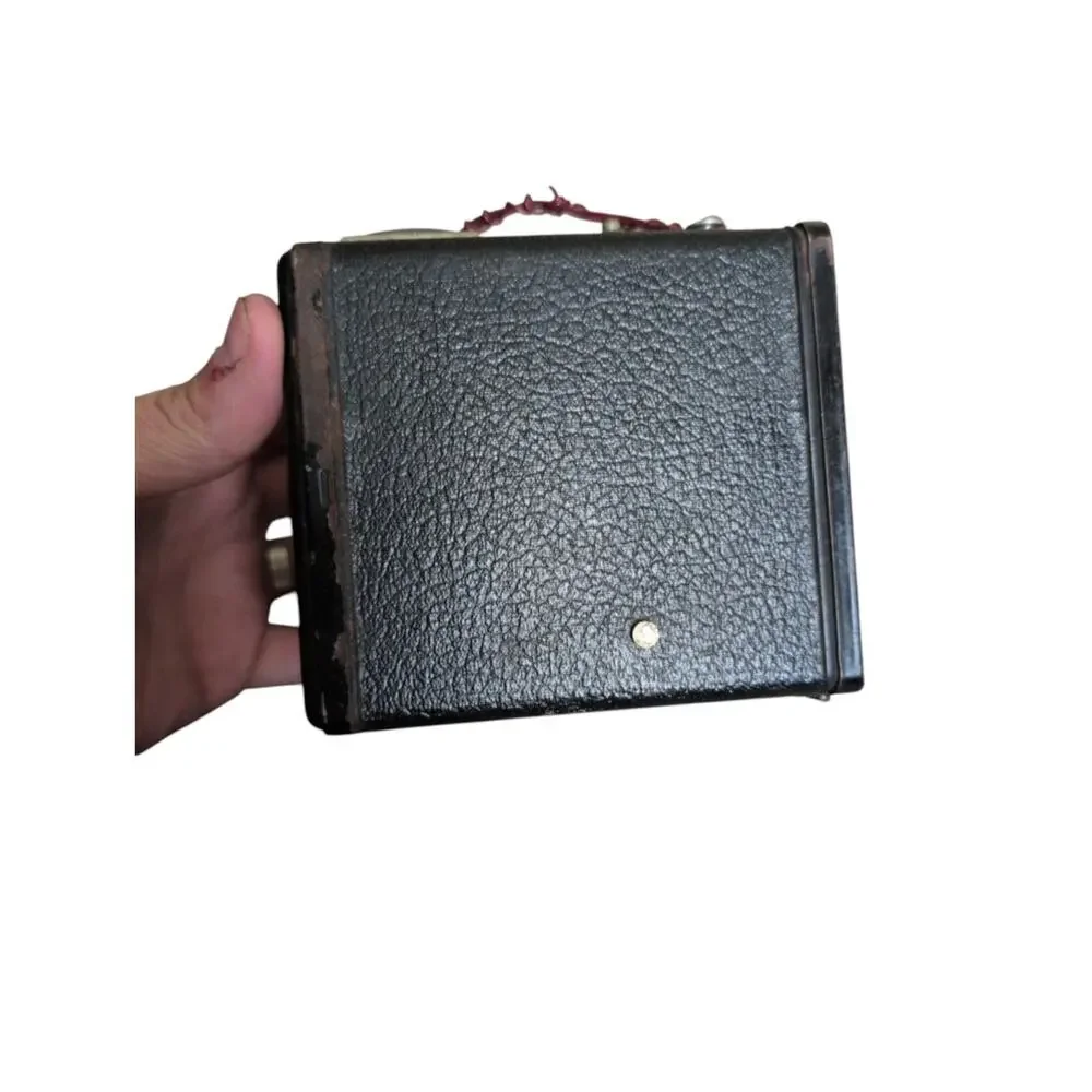 Vintage Kodak Brownie Six-20 Model D Box Camera